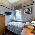 Shemara Guest House