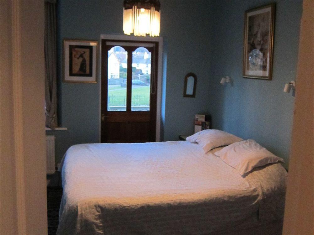 Fitz House Bed & Breakfast 3*