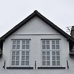 5A Bank Street
