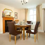 Lillibet Cottage