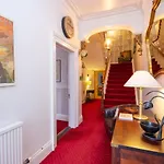 Lynwood Guest House (Adults Only)