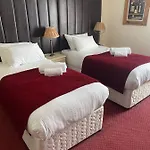 George Hotel