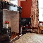 Carlton Cottage