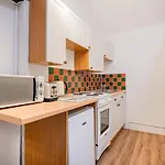 Cottage 5 Mews Studio