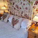 Dorchester House