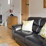 Ha\'Penny Cottage
