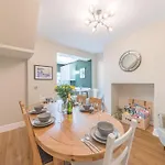 Hazelgrove, Ratcliffe Place, Keswick