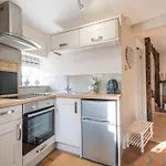 2 Bed In Keswick Sz010