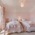3 Bed In Keswick Sz283