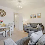 2 Bed In Keswick 91901