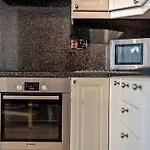 1 Bed In Keswick Sz127