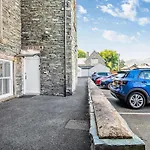 1 Bed In Keswick Sz127