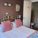 Ferndene Guest House
