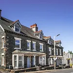 5 The Townhouse