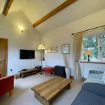 Deer Close Cottage