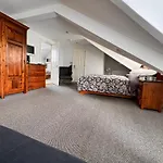 Rooms36