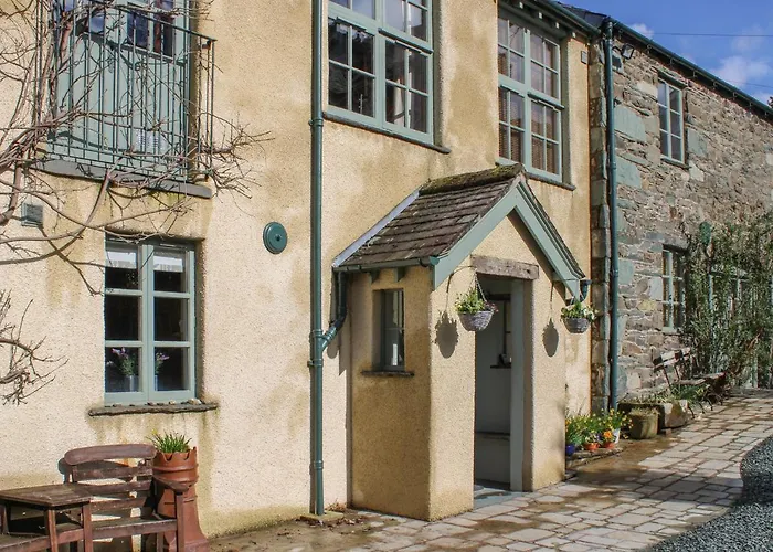 Plosh House
