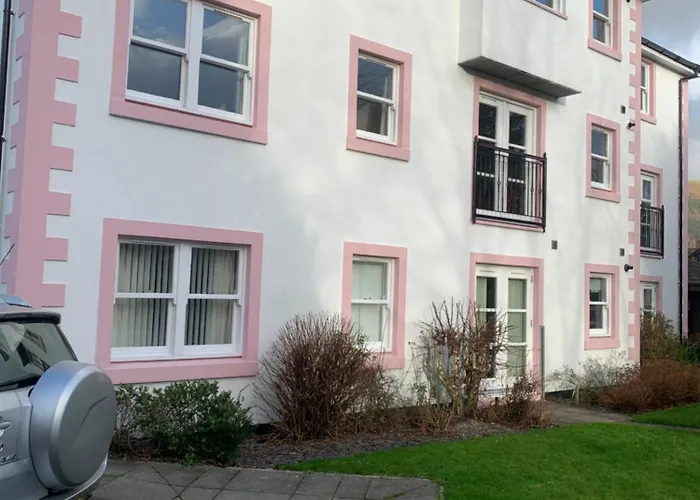 Keswick Ground Floor Apartment With Parking