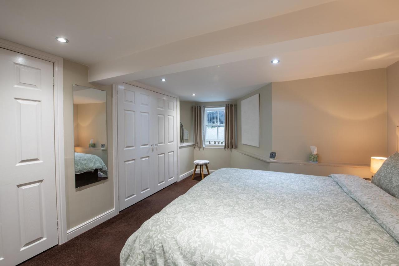 Apartment 25 Church Street