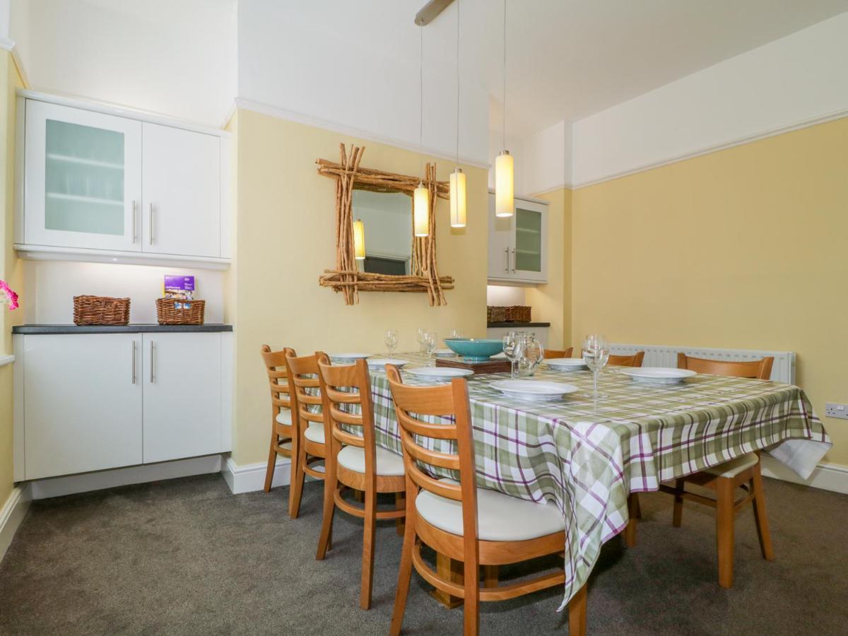 Holiday home Sefton House *