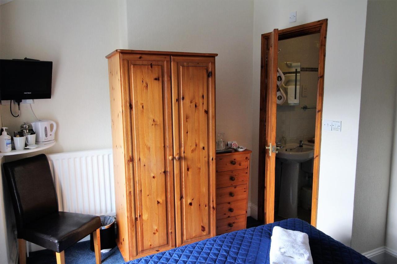 Eden Green Bed & Breakfast 4*