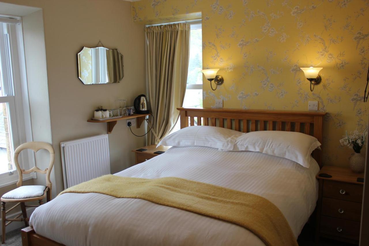 Pitcairn House Guest house *