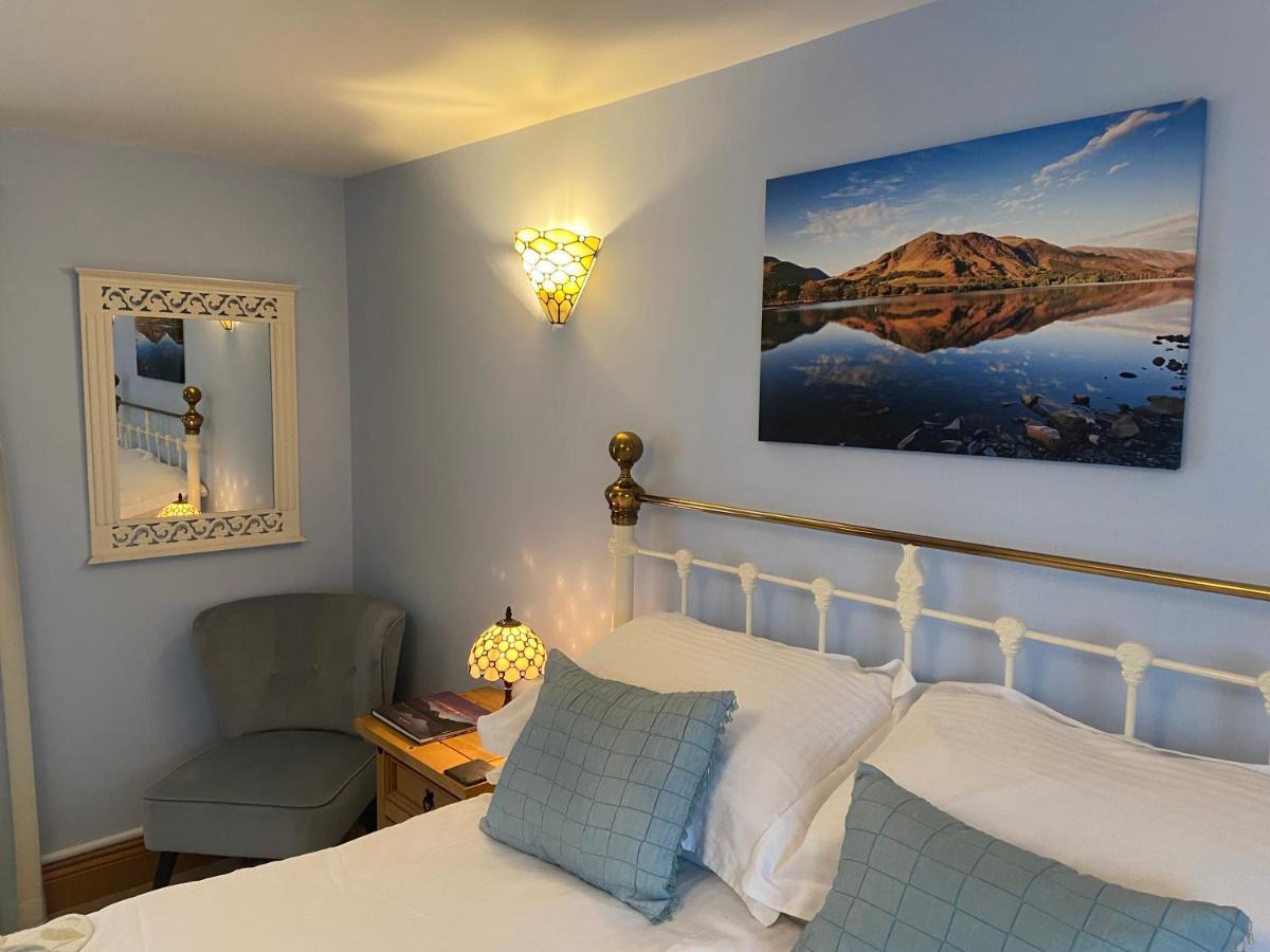 Lakeland Snug *
