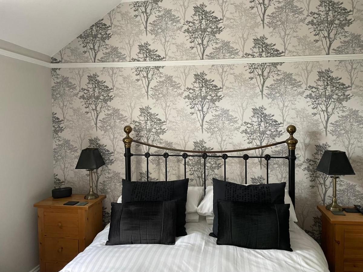 Guest house Glendale 4*