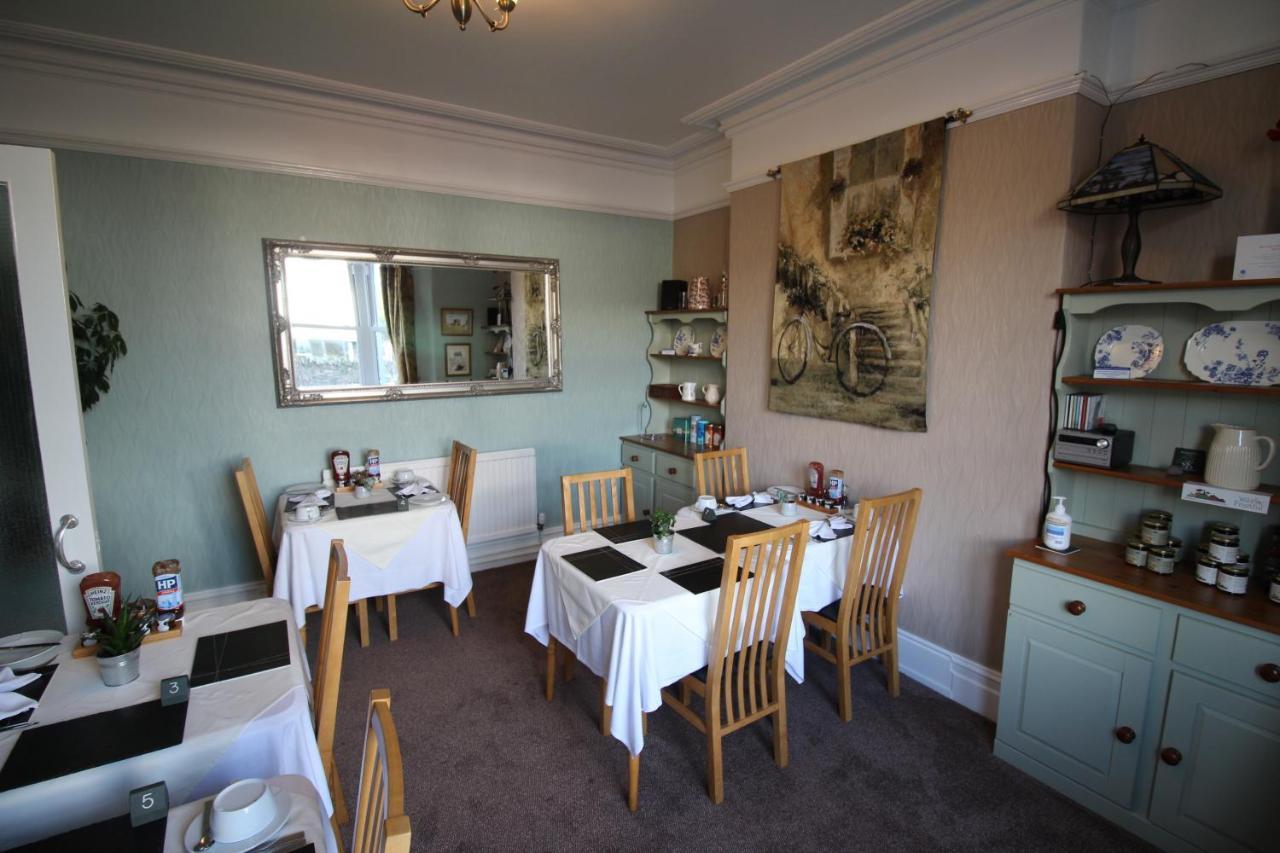 Eden Green Bed & Breakfast 4*