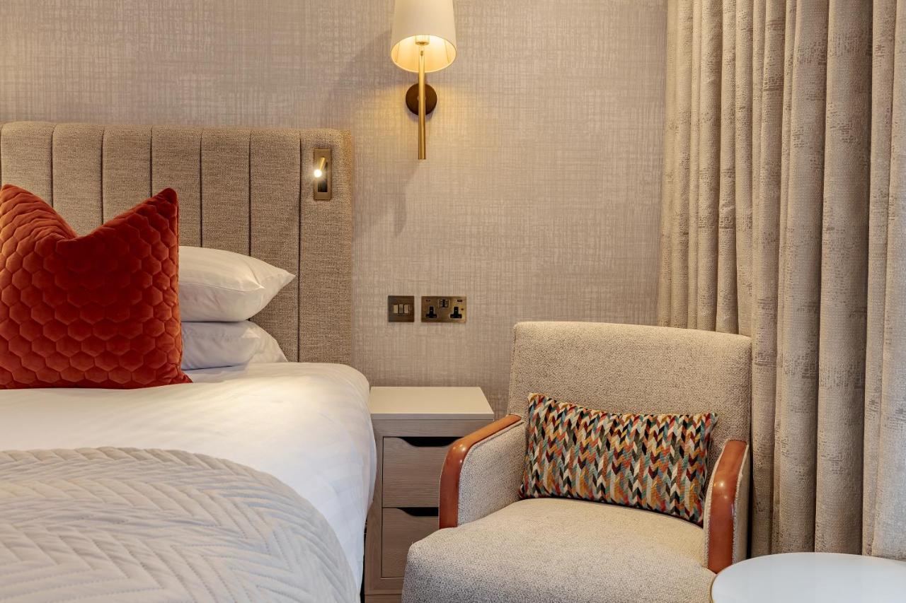 Lodore Falls & Hotel