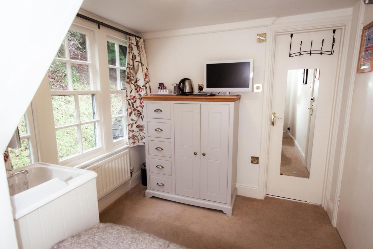Hotel Ravenstone Manor