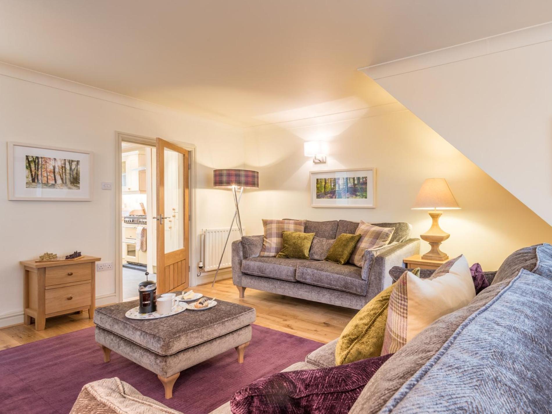2 Bed In Keswick Sz427 *