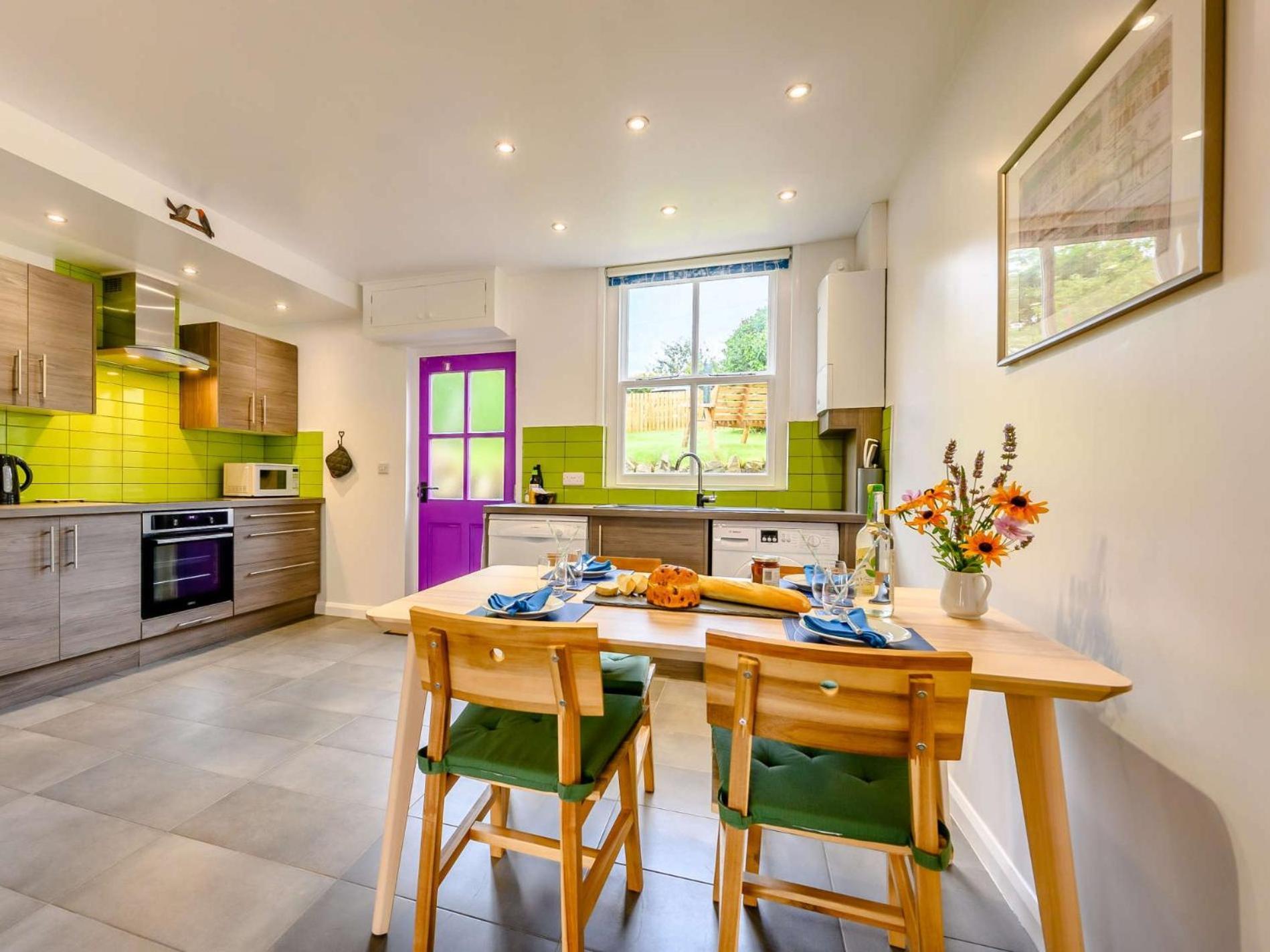 2 Bed In Keswick 88864 *
