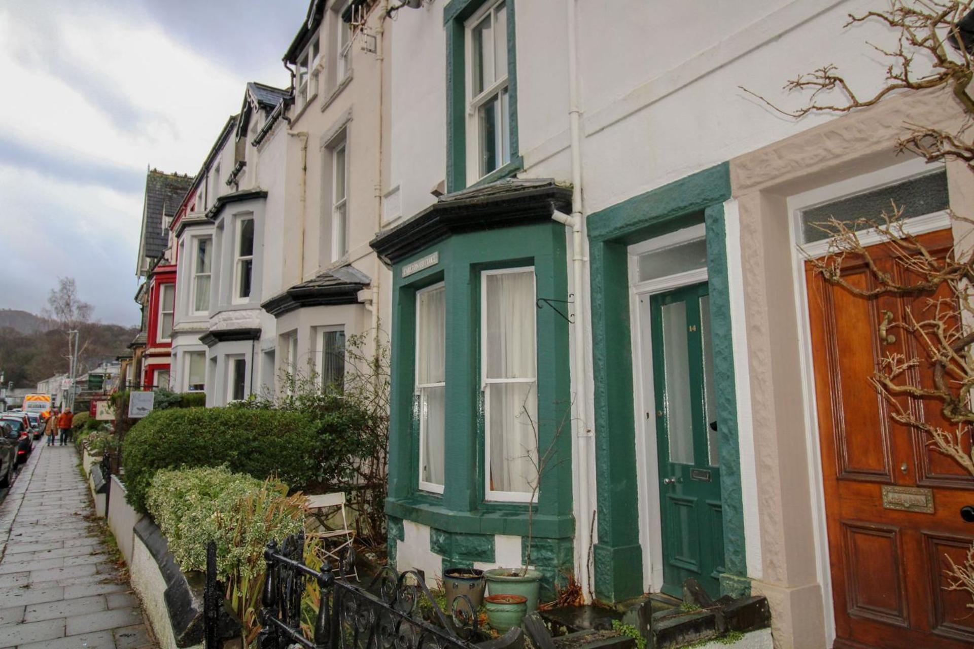 Carlton Keswick *