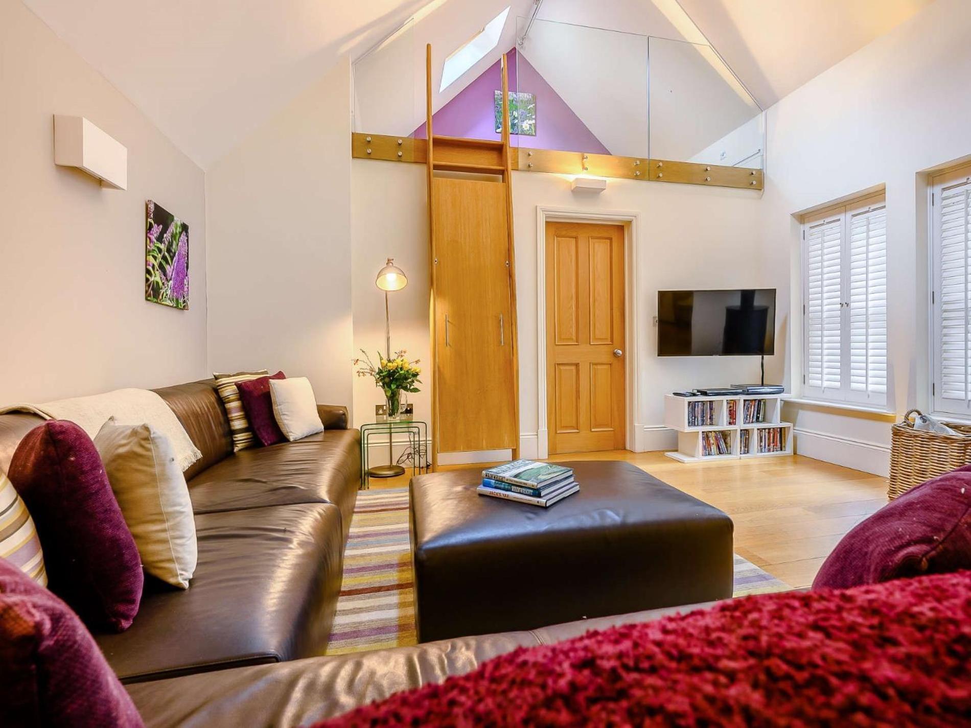 4 Bed In Keswick 89258