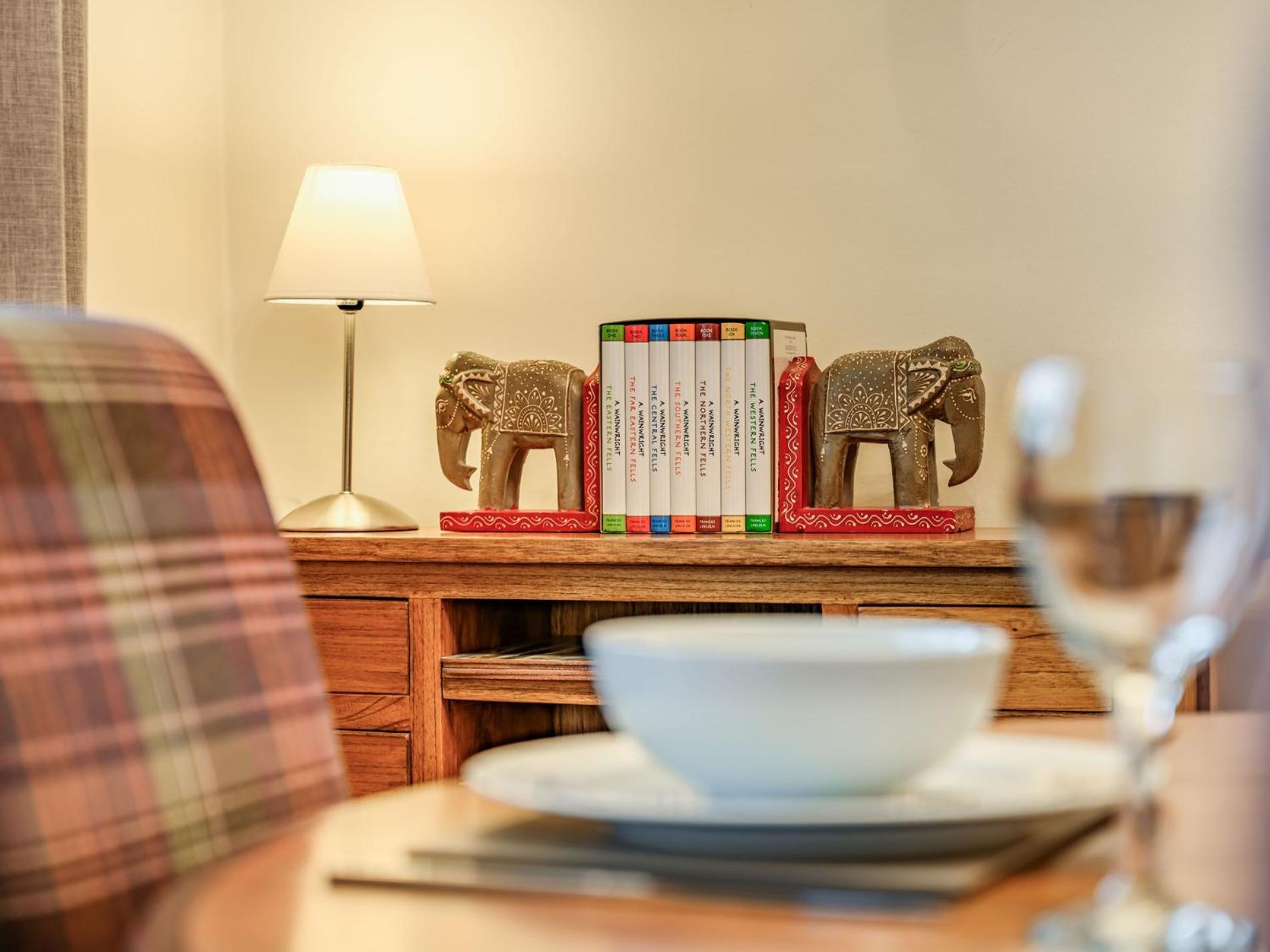 2 Bed In Keswick Sz427 *