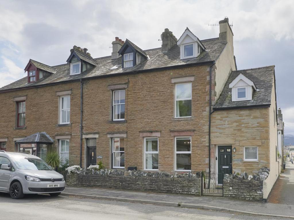 4 Bed In Keswick Sz220 *