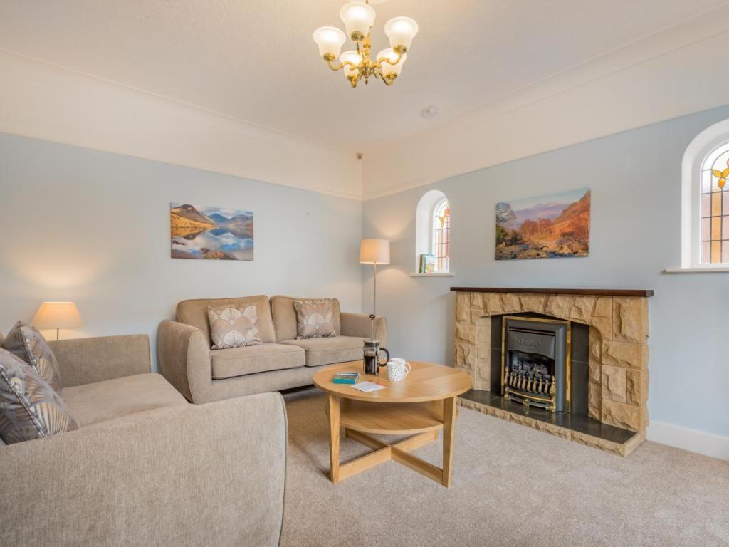 3 Bed In Keswick Sz283 *