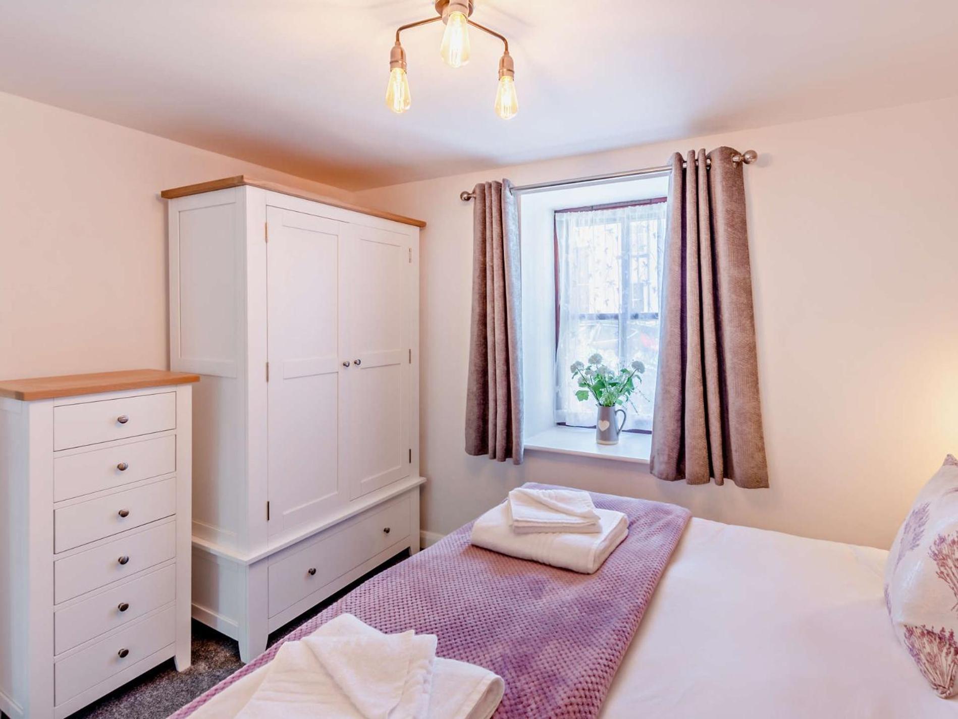2 Bed In Keswick Sz449 Holiday home *