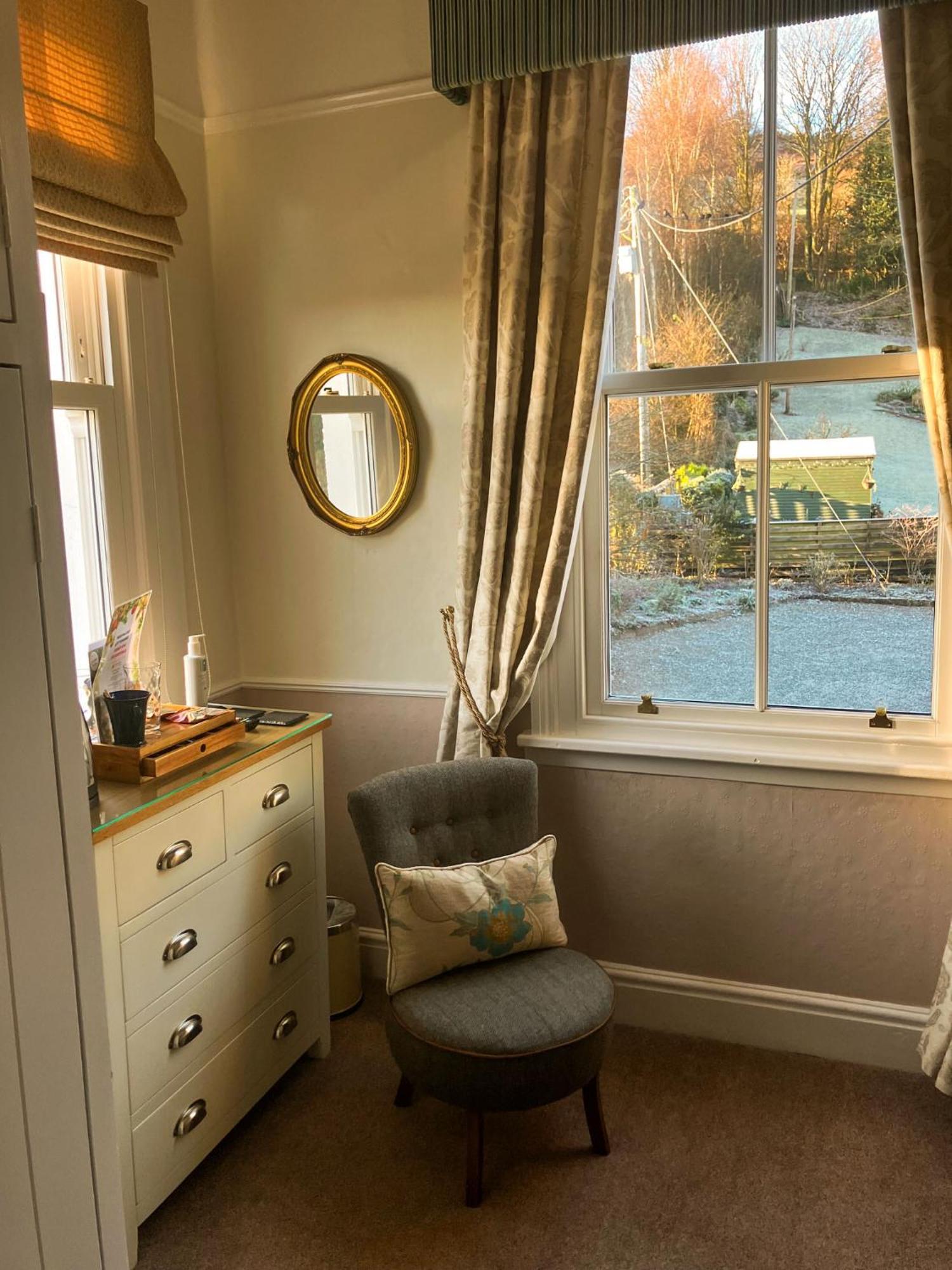 Maple Bank Country Bed & Breakfast