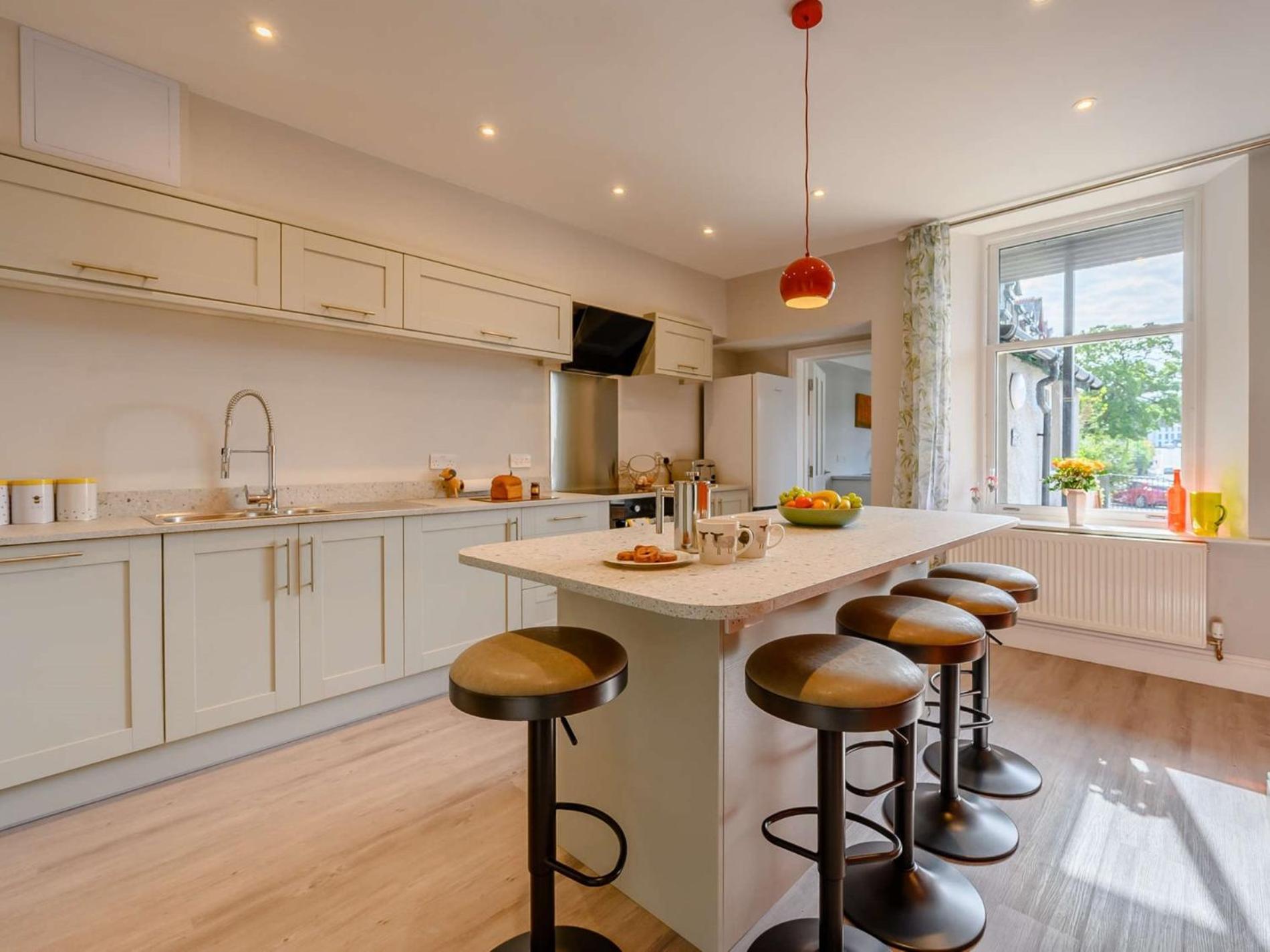 3 Bed In Keswick 86867 *