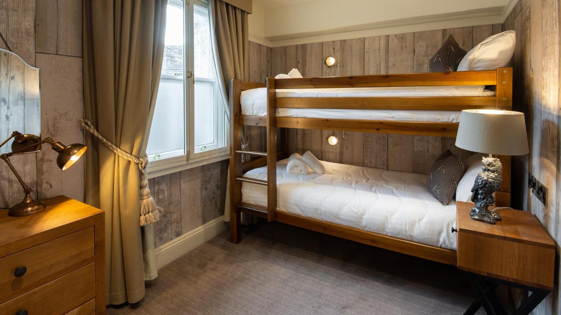 Royal Oak At Hotel 4*