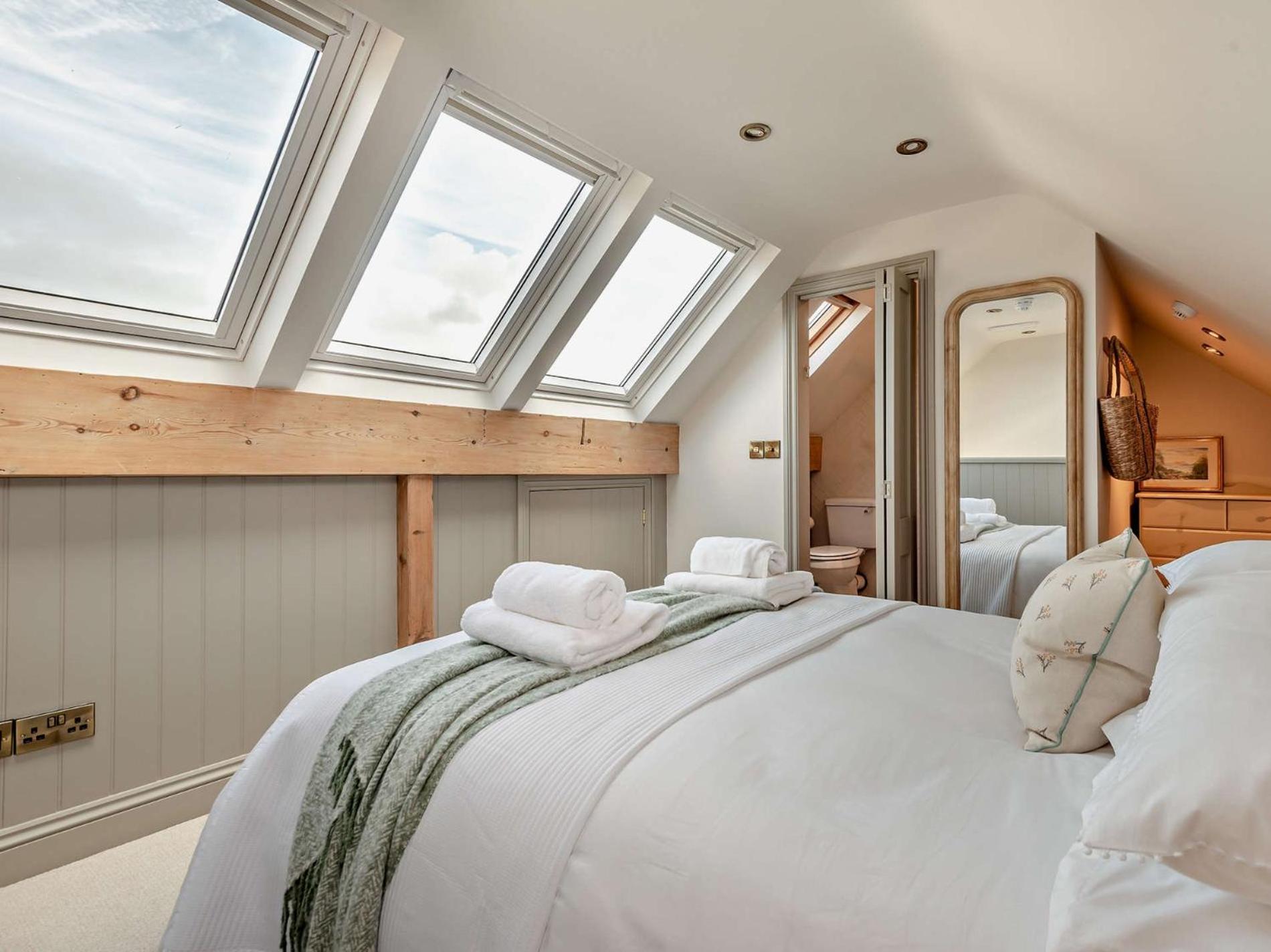 6 Bed In Keswick 94361