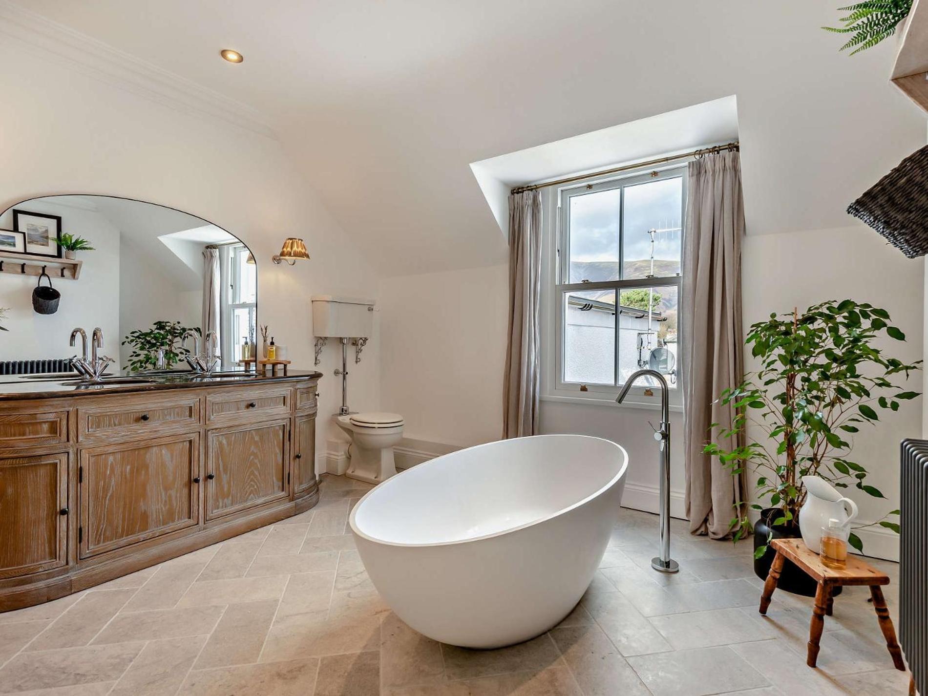 Holiday home 6 Bed In Keswick 94361