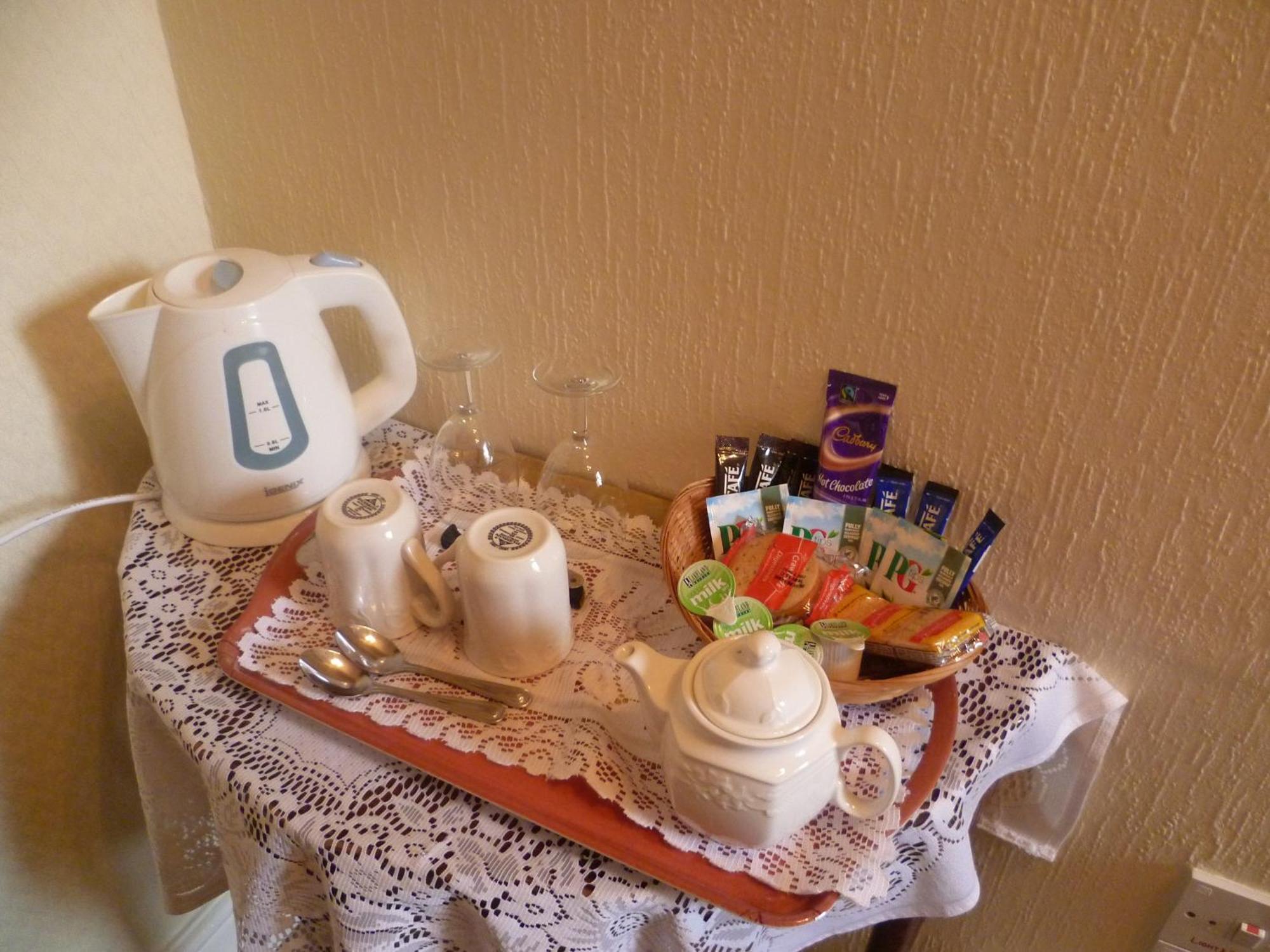 Guest house Acorn House 4*