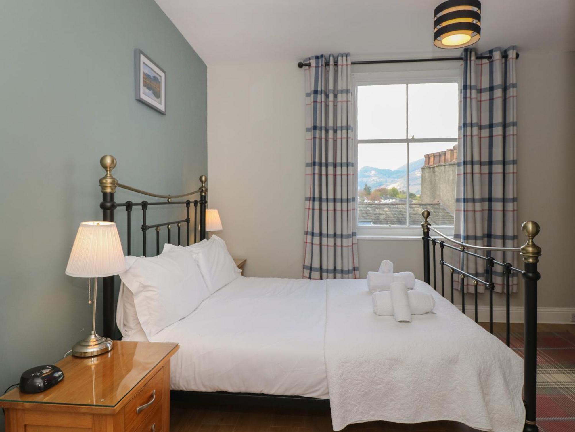 Baystones Apartment