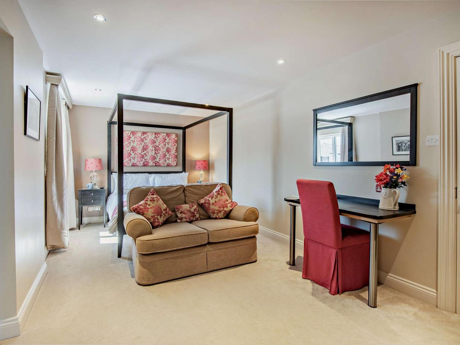 6 Bed In Keswick 90333 Holiday home