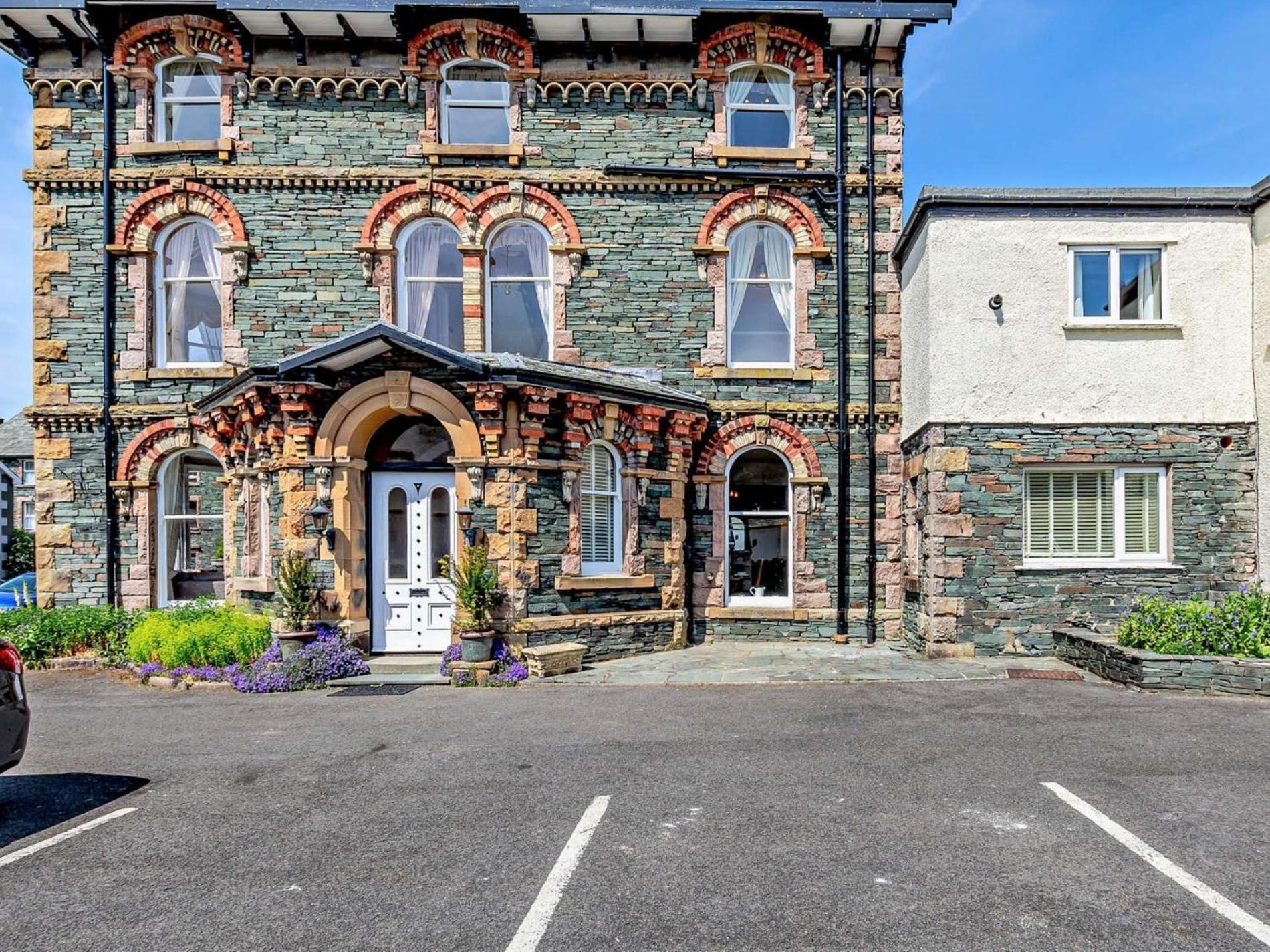 6 Bed In Keswick 90333 Holiday home