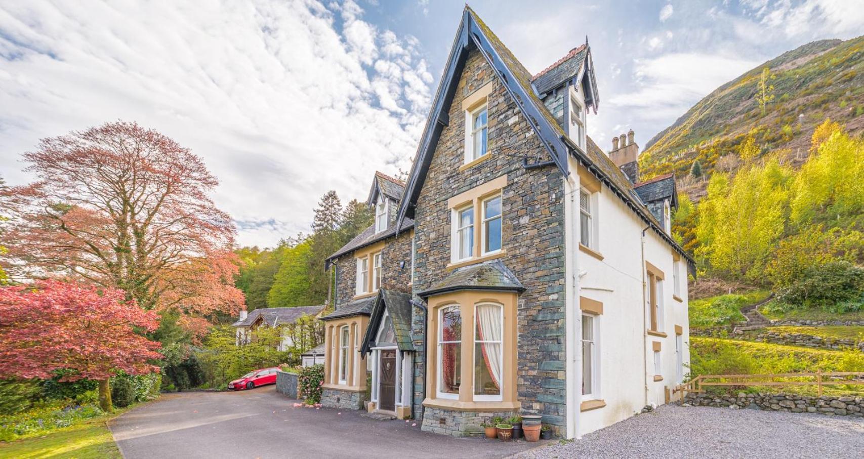 Villa Thwaite Howe