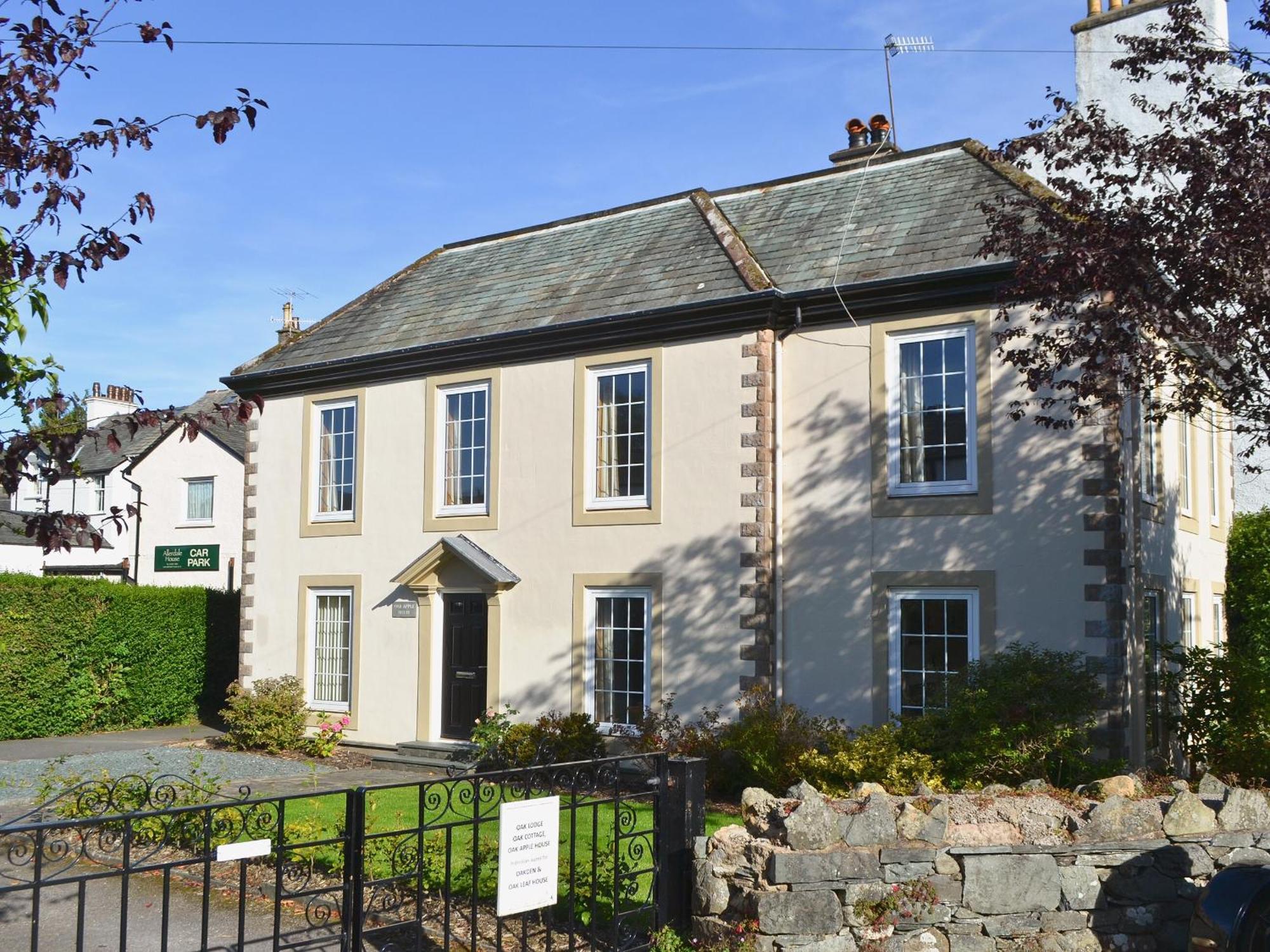 Holiday home Oak Apple House *